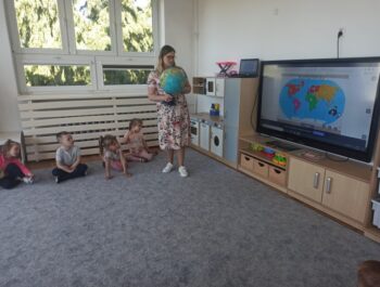 Ogólnopolski Projekt Edukacyjny „W Świecie Montessori”, temat: VII – Kontynenty.